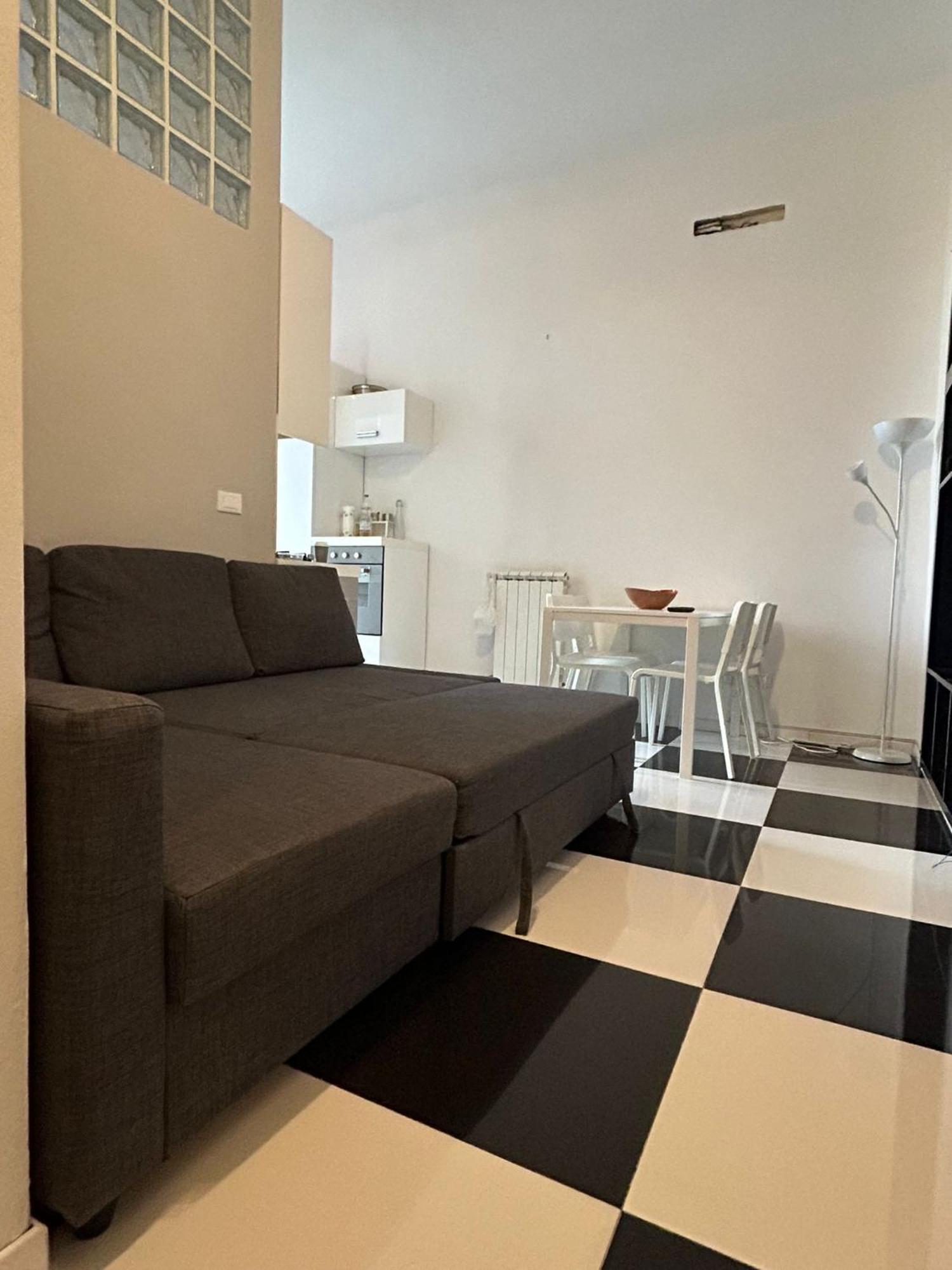 Ampio Bilocale Sui Navigli Milano Apartment Exterior photo